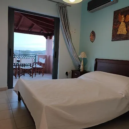 Sunny Spacious Maisonnette With Jacuzzi