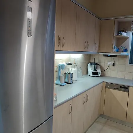 Sunny Spacious Maisonnette With Jacuzzi